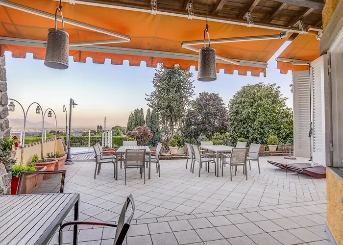 Villa Luce-Casa Vacanza Con Vista Panoramica Mare.