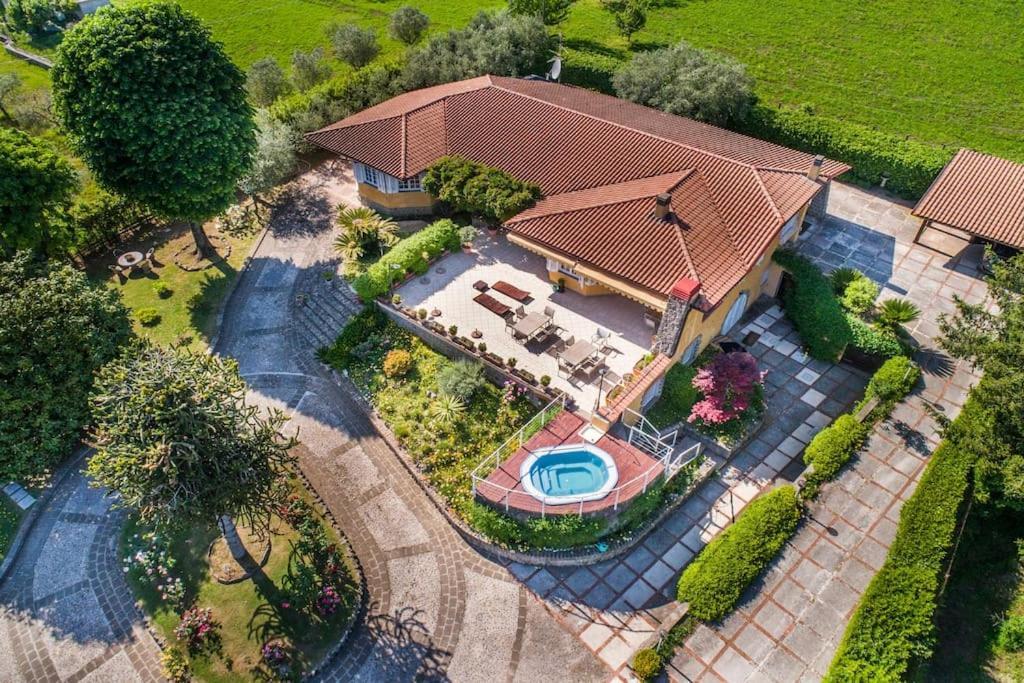 Luce-casa Con Vista Panoramica Mare. *